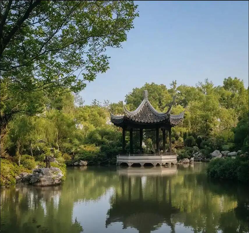 赤峰惜雪土建有限公司